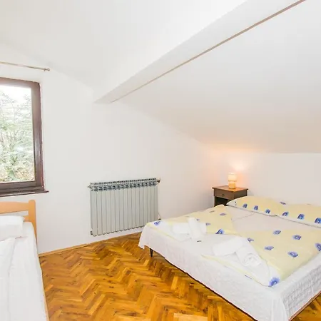 Pansion Tramontana 3* 梅杜林